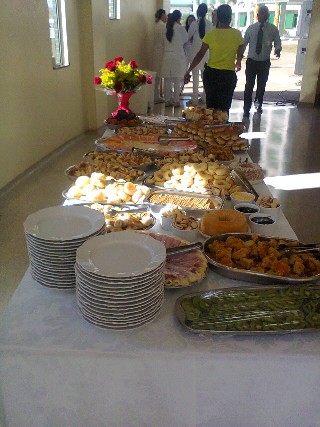 Foto 1 - Servio de buffet Para Festa em Braslia